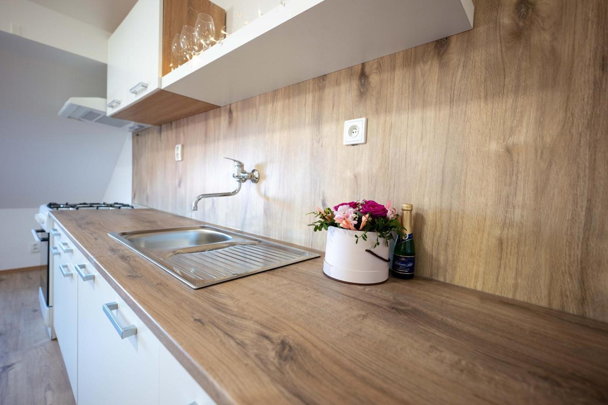 Papi Apartman Вальтице Екстер'єр фото